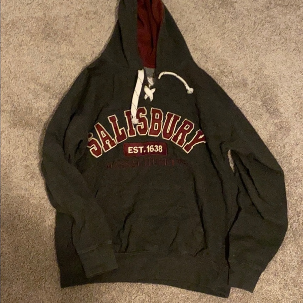 Salisbury sweatshirt